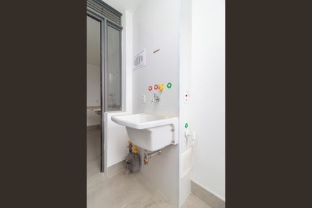 Apartamento à venda com 75m², 2 quartos e 1 vagaÁrea de Serviço