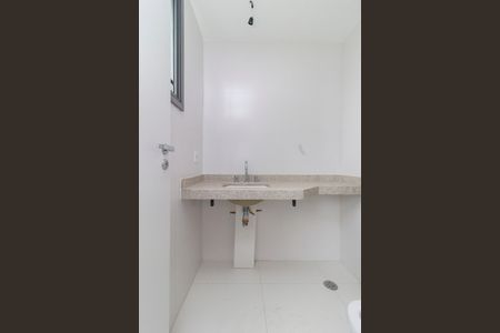 Apartamento à venda com 75m², 2 quartos e 1 vagaSuíte 1 - Banheiro