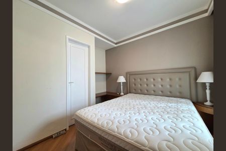 Apartamento para alugar com 70m², 2 quartos e 1 vagaSuíte