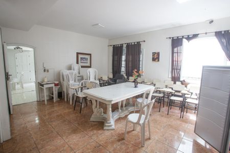 Casa à venda com 429m², 4 quartos e 3 vagasCopa