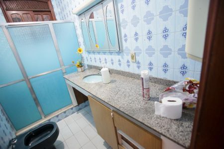 Casa à venda com 429m², 4 quartos e 3 vagasBanheiro Social