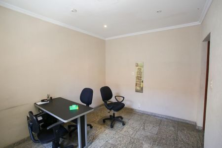 Casa à venda com 429m², 4 quartos e 3 vagasQuarto 3