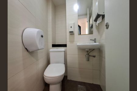 Banheiro  de apartamento à venda com 1 quarto, 130m² em Centro, Rio de Janeiro