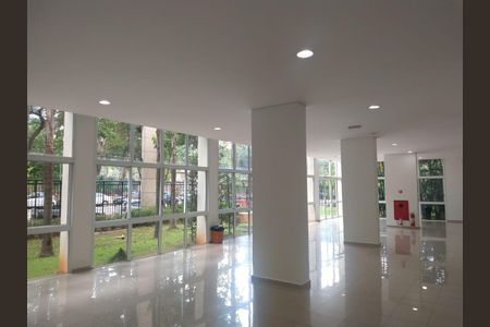 Apartamento à venda com 81m², 3 quartos e 1 vaga Apartamento à venda com 81m², 3 quartos e 1 vagaÁrea comum - Salão de festas