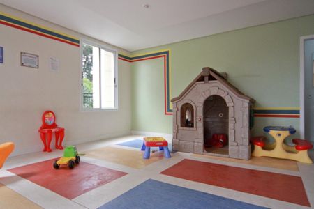 Apartamento à venda com 81m², 3 quartos e 1 vaga Apartamento à venda com 81m², 3 quartos e 1 vagaBrinquedoteca