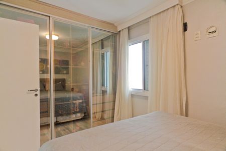 Apartamento à venda com 81m², 3 quartos e 1 vaga Apartamento à venda com 81m², 3 quartos e 1 vagaSuíte