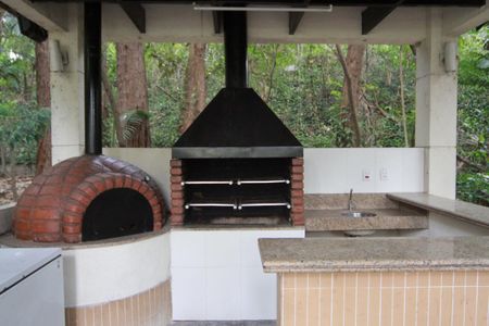 Apartamento à venda com 81m², 3 quartos e 1 vaga Apartamento à venda com 81m², 3 quartos e 1 vagaÁrea comum - Churrasqueira