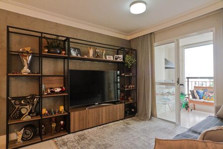 Apartamento à venda com 81m², 3 quartos e 1 vaga Apartamento à venda com 81m², 3 quartos e 1 vagaSala