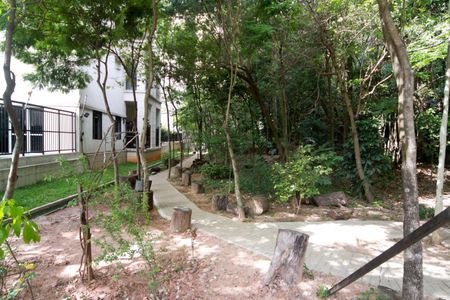 Apartamento à venda com 81m², 3 quartos e 1 vaga Apartamento à venda com 81m², 3 quartos e 1 vagaÁrea comum