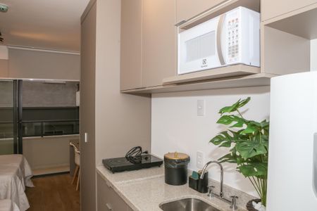 Studio para alugar com 25m², 1 quarto e sem vaga Studio para alugar com 25m², 1 quarto e sem vagaCozinha