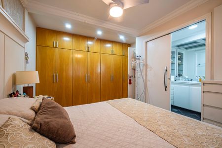 Apartamento para alugar com 156m², 4 quartos e 3 vagasSuíte 1