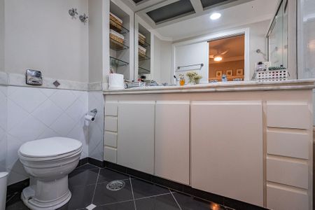 Apartamento para alugar com 156m², 4 quartos e 3 vagasSuíte 1