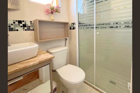 Banheiro de apartamento à venda com 2 quartos, 134m² em Mansões Santo Antônio, Campinas