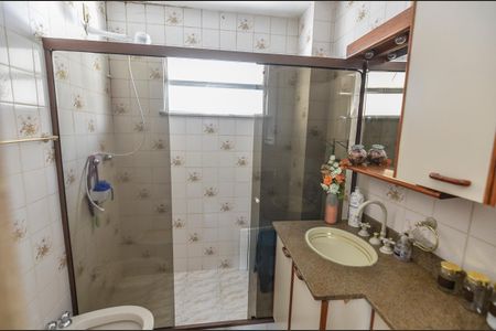 Apartamento à venda com 90m², 3 quartos e 2 vagas Apartamento à venda com 90m², 3 quartos e 2 vagasBanheiro da Suíte