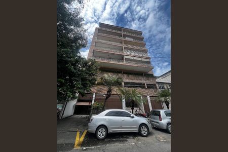 Apartamento à venda com 90m², 3 quartos e 2 vagas Apartamento à venda com 90m², 3 quartos e 2 vagasFachada