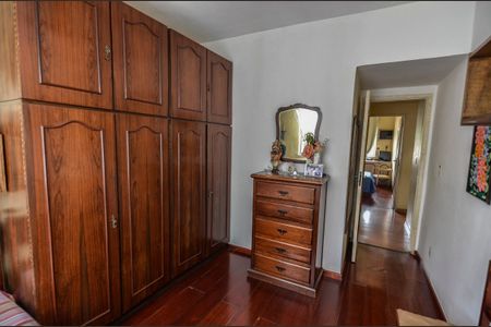 Apartamento à venda com 90m², 3 quartos e 2 vagas Apartamento à venda com 90m², 3 quartos e 2 vagasQuarto 2