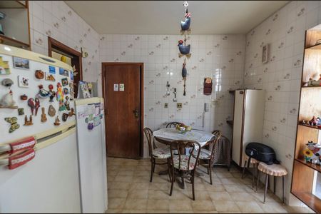 Apartamento à venda com 90m², 3 quartos e 2 vagas Apartamento à venda com 90m², 3 quartos e 2 vagasCozinha