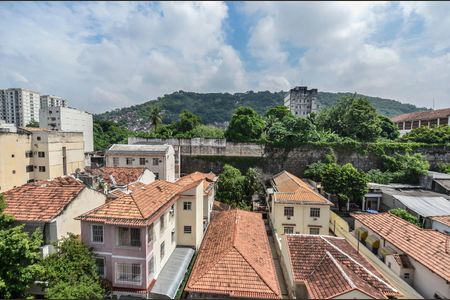 Apartamento à venda com 90m², 3 quartos e 2 vagas Apartamento à venda com 90m², 3 quartos e 2 vagasSala