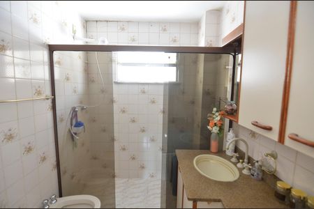Apartamento à venda com 90m², 3 quartos e 2 vagas Apartamento à venda com 90m², 3 quartos e 2 vagasBanheiro da Suíte