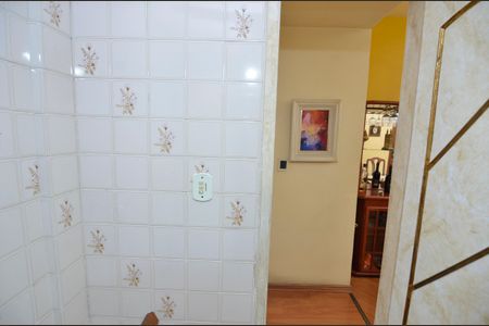 Apartamento à venda com 90m², 3 quartos e 2 vagas Apartamento à venda com 90m², 3 quartos e 2 vagasBanheiro Social