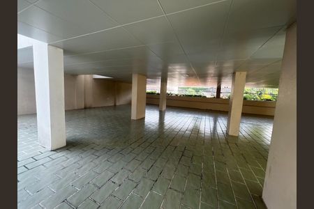 Apartamento à venda com 90m², 3 quartos e 2 vagas Apartamento à venda com 90m², 3 quartos e 2 vagasÁrea comum