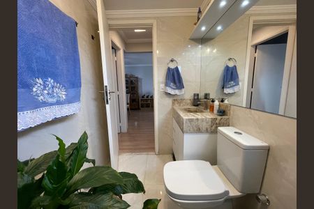 Apartamento à venda com 70m², 2 quartos e 1 vagaBanheiro Social