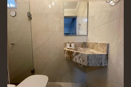 Apartamento à venda com 70m², 2 quartos e 1 vagaBanheiro do Quarto 2
