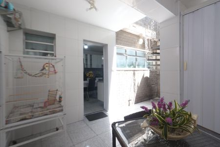 Casa à venda com 125m², 3 quartos e 2 vagasQuintal
