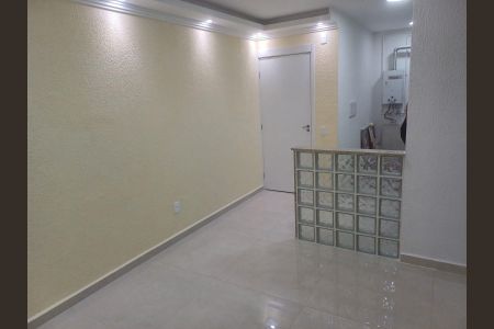 Sala de apartamento para alugar com 2 quartos, 44m² em Vargem Pequena, Rio de Janeiro