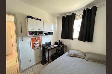 Apartamento à venda com 2 quartos, 44m² em Itatiaia, Belo Horizonte
