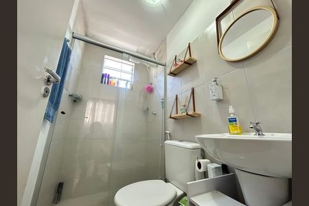Apartamento à venda com 2 quartos, 44m² em Itatiaia, Belo Horizonte