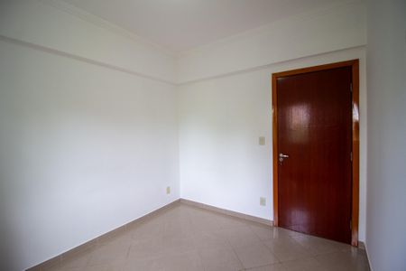 Apartamento para alugar com 120m², 3 quartos e 2 vagasQuarto 2