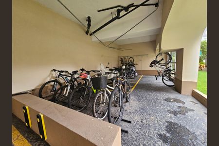 Apartamento à venda com 42m², 1 quarto e 1 vaga Apartamento à venda com 42m², 1 quarto e 1 vagaBicicletário