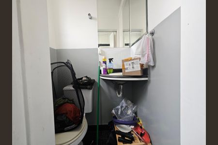 Apartamento à venda com 42m², 1 quarto e 1 vaga Apartamento à venda com 42m², 1 quarto e 1 vagaBanheiro de serviço