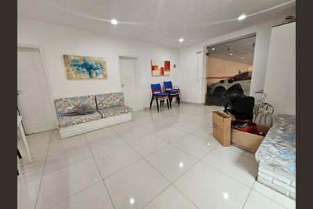 Apartamento à venda com 42m², 1 quarto e 1 vaga Apartamento à venda com 42m², 1 quarto e 1 vagaÁrea comum - Salão de festas