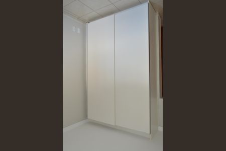 Apartamento para alugar com 80m², 2 quartos e 2 vagasQuarto 2 - Suíte