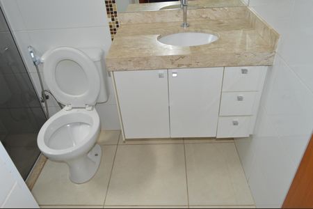 Apartamento para alugar com 80m², 2 quartos e 2 vagasBanheiro da Suíte