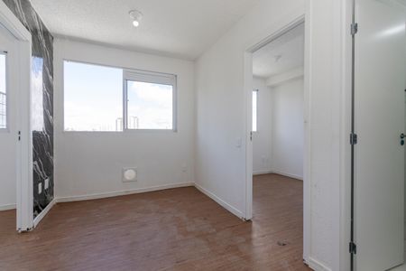 Sala de apartamento para alugar com 2 quartos, 33m² em Jardim Caravelas, São Paulo