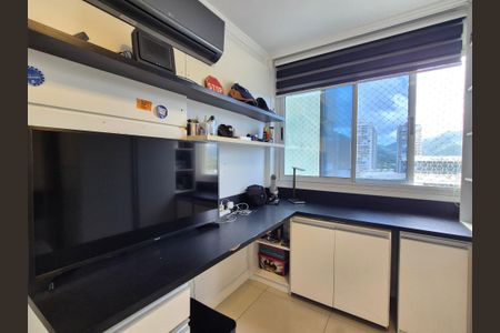 Apartamento à venda com 107m², 3 quartos e 2 vagas Apartamento à venda com 107m², 3 quartos e 2 vagasQuarto 2