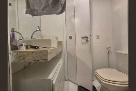 Apartamento à venda com 107m², 3 quartos e 2 vagas Apartamento à venda com 107m², 3 quartos e 2 vagasBanheiro