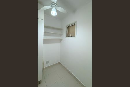 Apartamento à venda com 315m², 4 quartos e 4 vagasQuarto de Serviço