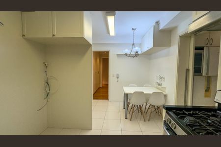 Apartamento à venda com 315m², 4 quartos e 4 vagasCozinha