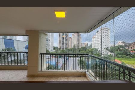 Apartamento à venda com 315m², 4 quartos e 4 vagasQuarto 4 - Suíte