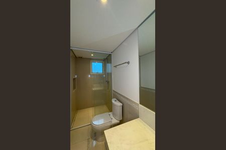 Apartamento à venda com 315m², 4 quartos e 4 vagasBanheiro da Suíte