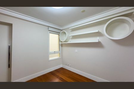 Apartamento à venda com 315m², 4 quartos e 4 vagasSala de TV