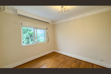 Apartamento à venda com 315m², 4 quartos e 4 vagasQuarto 2 - Suíte