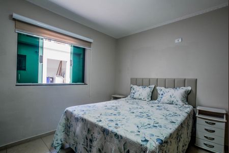 Quarto 2 de casa à venda com 2 quartos, 150m² em Parque Capuava, Santo André