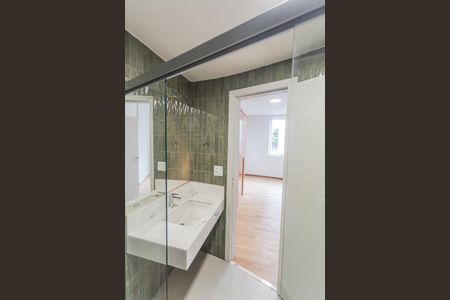 Apartamento à venda com 120m², 3 quartos e 1 vagaBanheiro da Suíte