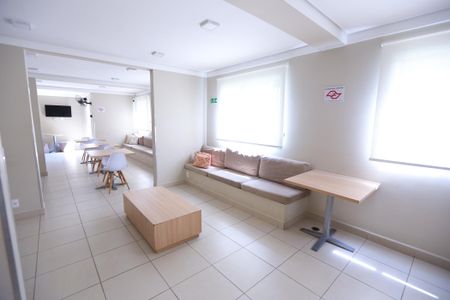 Apartamento à venda com 32m², 2 quartos e sem vagaÁrea comum