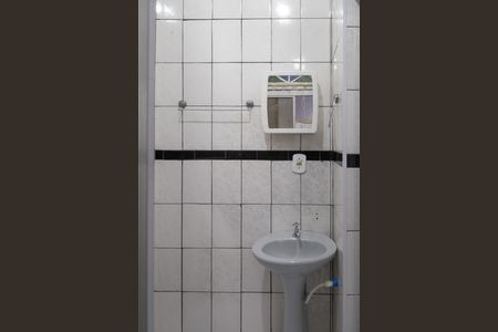 Casa para alugar com 60m², 1 quarto e sem vagaBanheiro